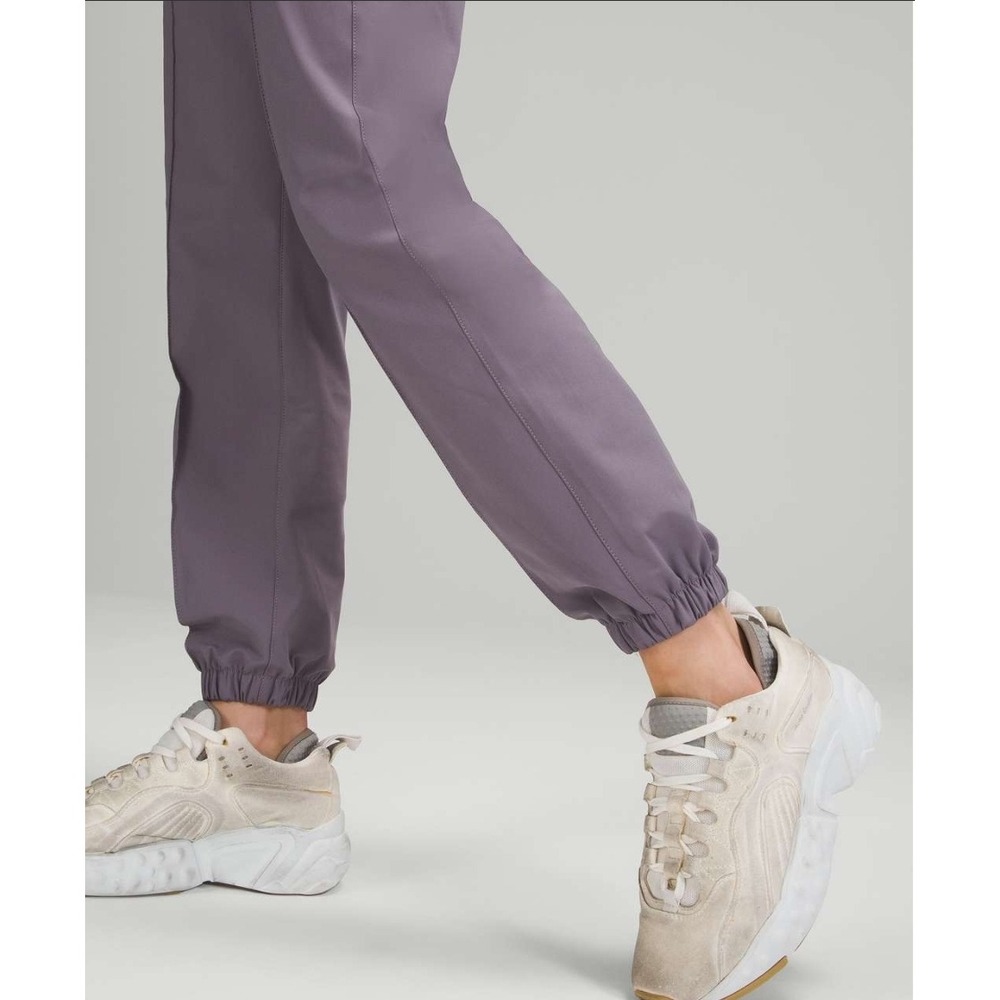 Lululemon Warpstreme High-Rise 7/8 Jogger Dusky Lavender 31 W5EAOS‎ EUC Trouser - Picture 4 of 16